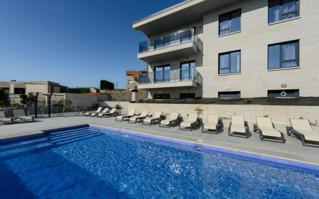Apartamentos Onzamar Sanxenxo Exterior photo